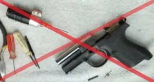 Переробку холостого пістолета під бойовий патрон заборонено